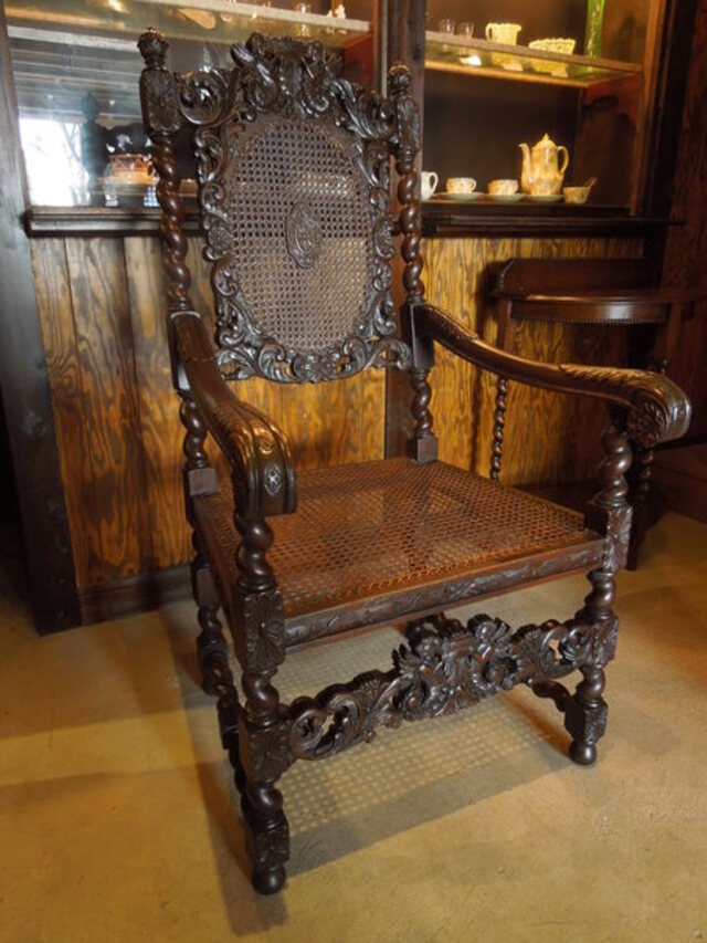 chair130119e_01.JPG