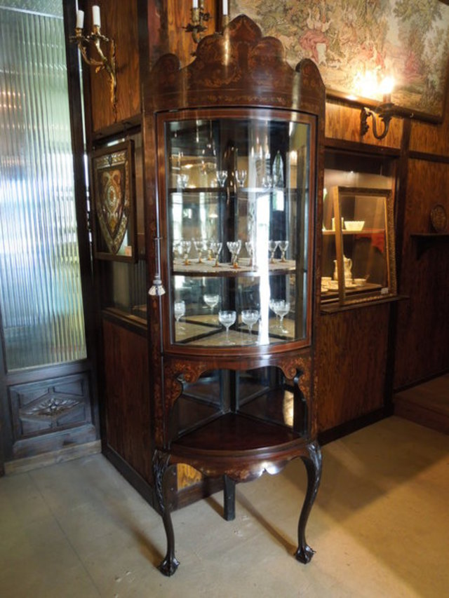 cabinet130705_01.JPG