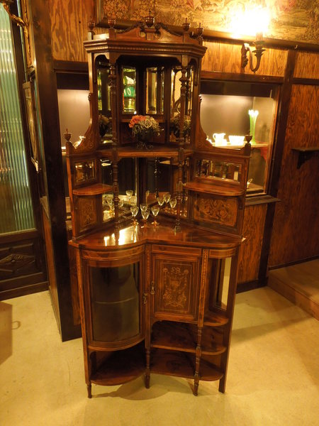 cabinet130303j_09.JPG