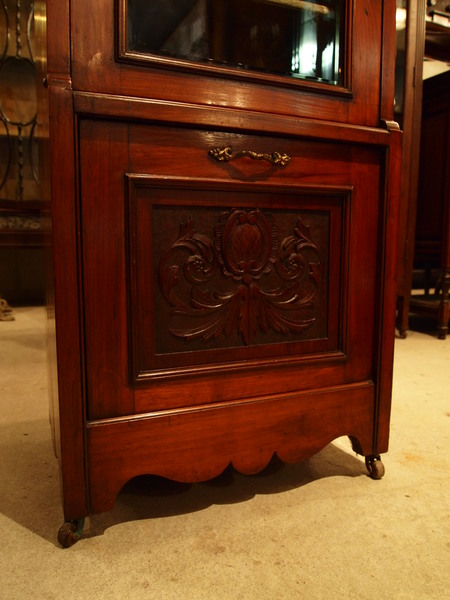 cabinet150418_07.JPG