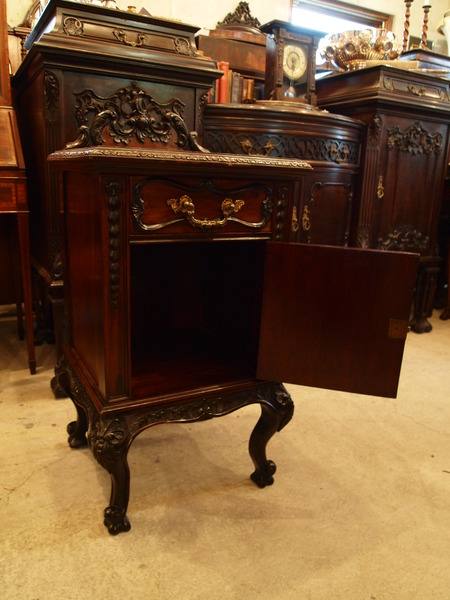 cabinet170701_08.JPG