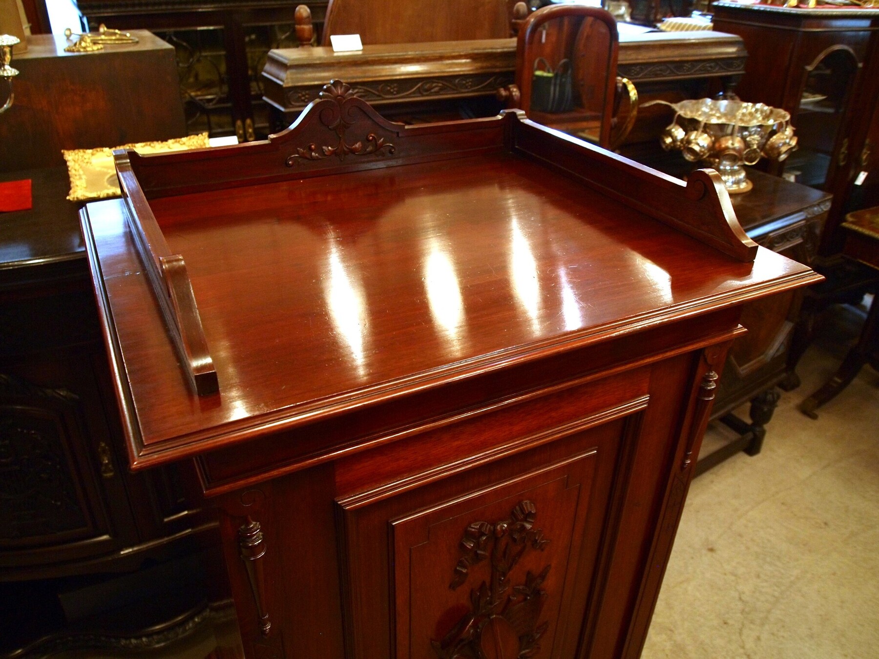 cabinet240728e_03.JPG