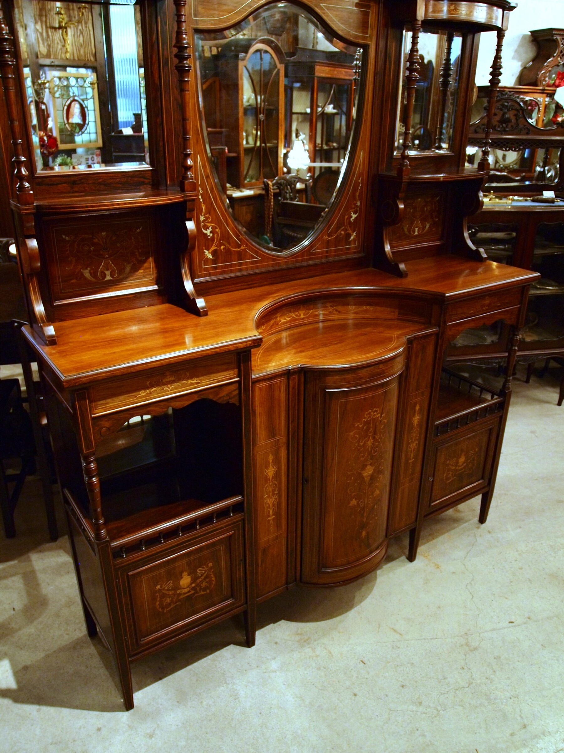 cabinet240728l_08.JPG