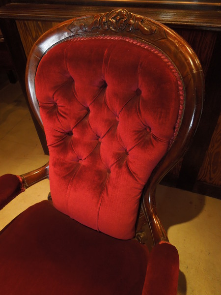 chair130113a_02.JPG