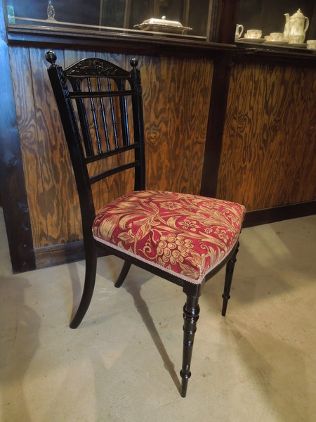 chair130804_03.JPG