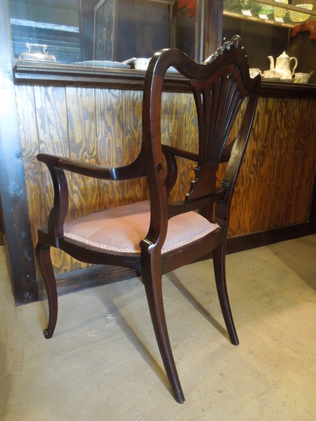 chair130923a_05.JPG