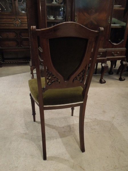 chair140504_05.JPG