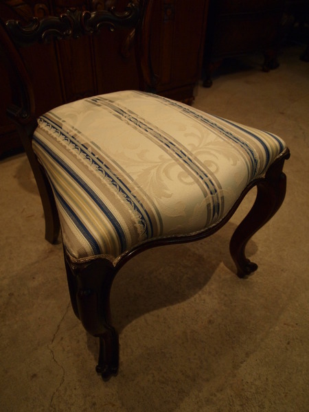 chair160110_04.JPG