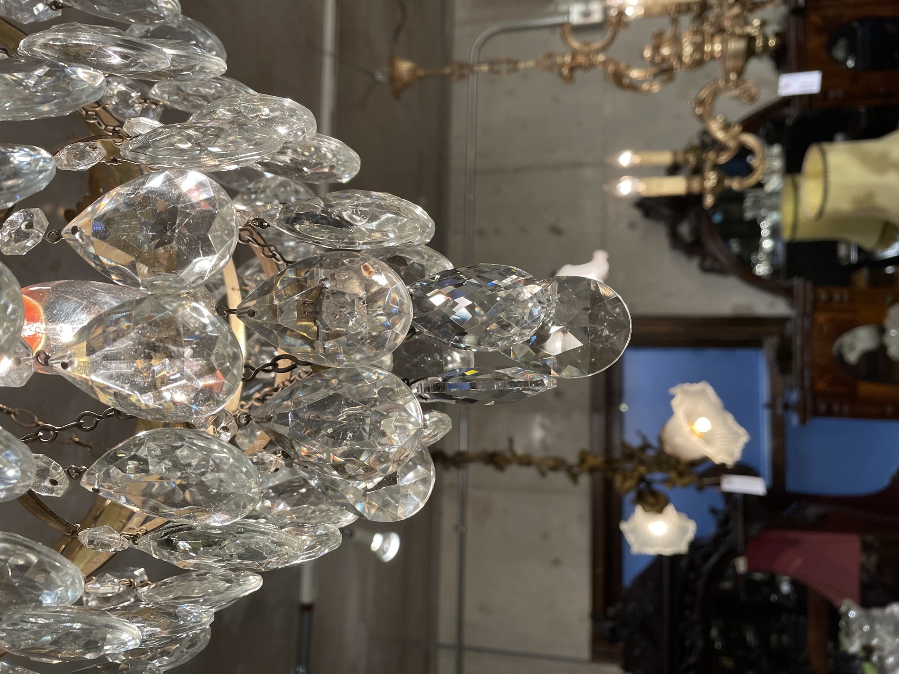 chandelier221223_04.JPG