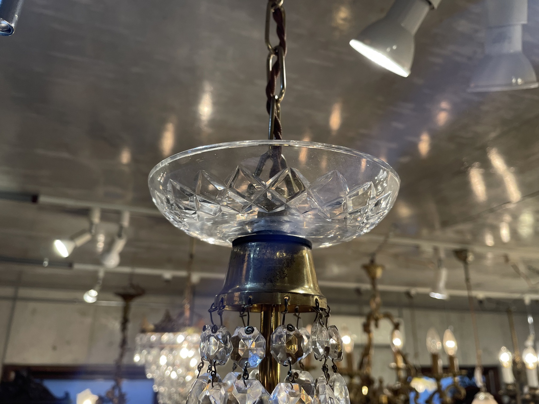 chandelier221223b_03.JPG