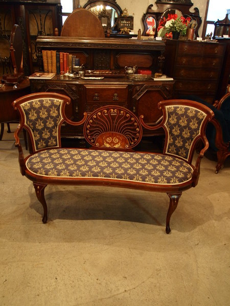 https://www.crair-antiques.com/info/images/160820a_01.JPG