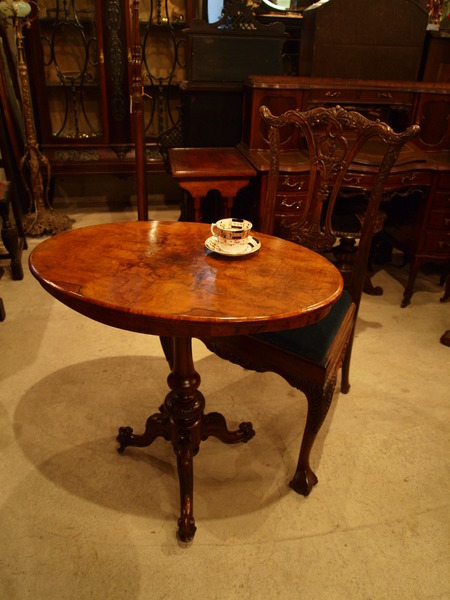 https://www.crair-antiques.com/info/images/able150925_01.JPG