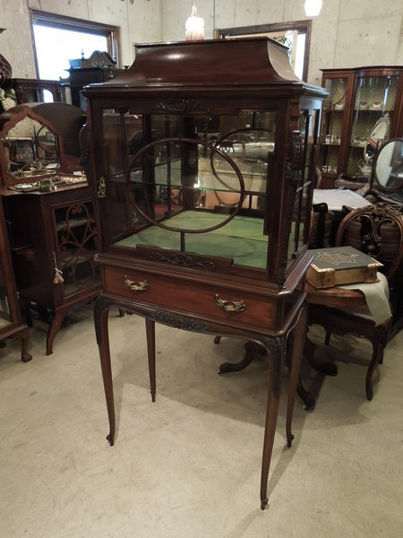 https://www.crair-antiques.com/info/images/cabinet140718_01.JPG