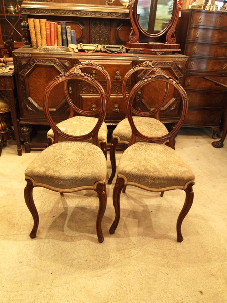 https://www.crair-antiques.com/info/images/chair170120_01.JPG